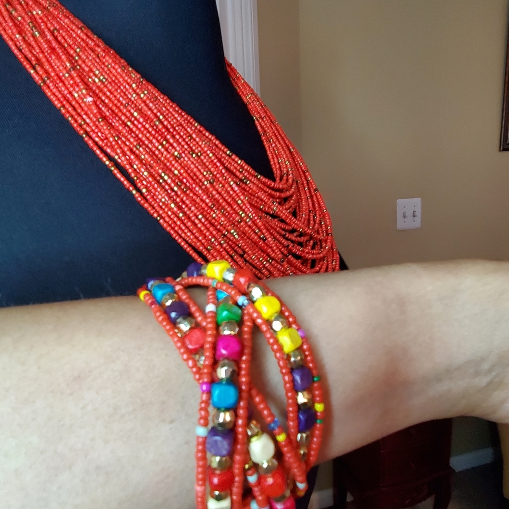 Multi Length Red Beaded Neckace And Bracelet - image 7